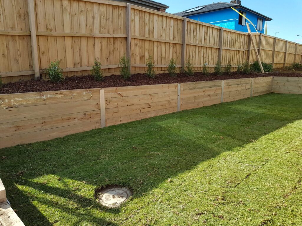 retaining wall landscaping