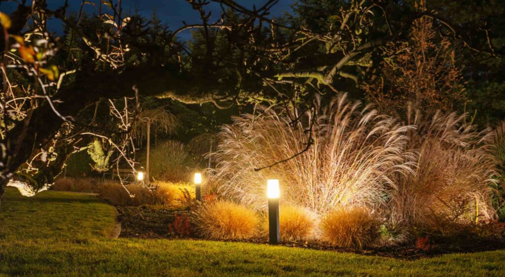 Commercial Landscaping Contractors.